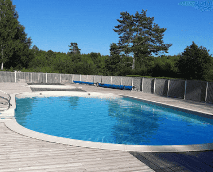 a-vendre-murs-et-fonds-de-commerce-dun-camping-bar-restaurant-a-egletons-correze-5