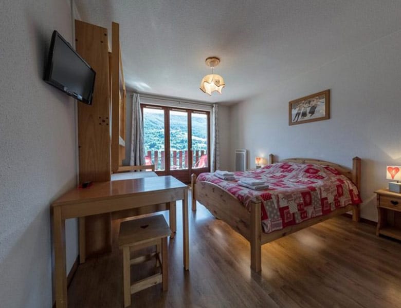 a-vendre-un-hotel-restaurant-de-14-chambres-45-couverts-a-allos-dans-les-alpes-de-haute-provence-9
