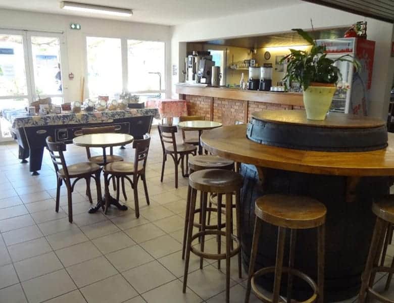 achat-dun-hotel-restaurant-3-etoiles-fonds-et-murs-de-30-chambres-120-couverts-a-chalon-sur-saone-dans-la-saone-et-loire-1