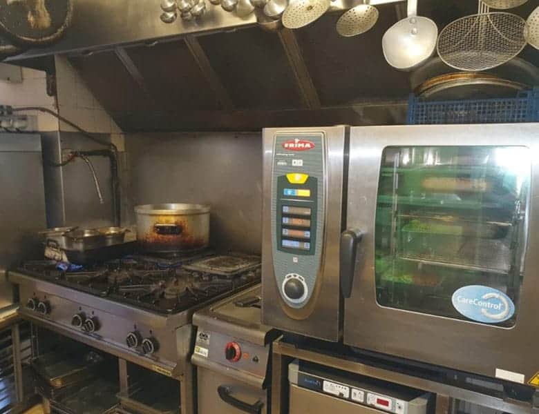 achat-dun-hotel-restaurant-dune-surface-de-1-065-m2-proche-de-la-roche-sur-yon-7