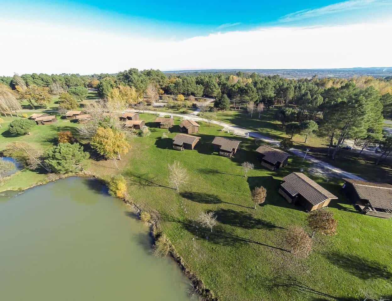 chalets-et-terrains-a-vendre-en-zone-boisee-et-champetre-a-lagorce-gironde-3