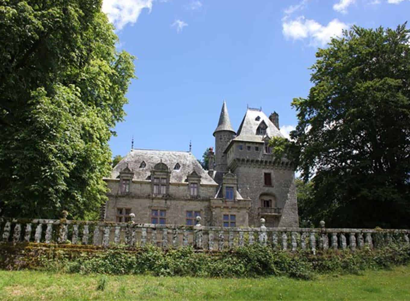 chateau_a_vendre_montaignac_saint_hyppolyte_1
