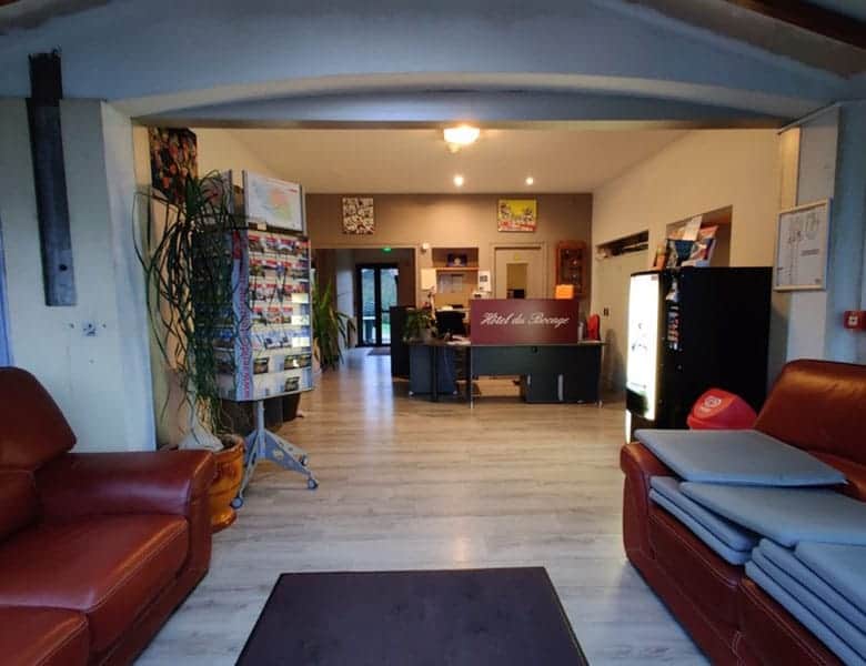 fonds-de-commerce-dun-hotel-restaurant-a-vendre-60-couverts-proche-puy-du-fou-en-vendee-3