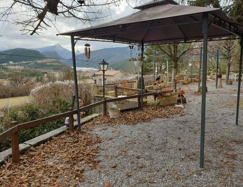 gite-a-vendre-de-12-chambres-proche-dignes-les-bains-dans-les-alpes-de-haute-provence-15