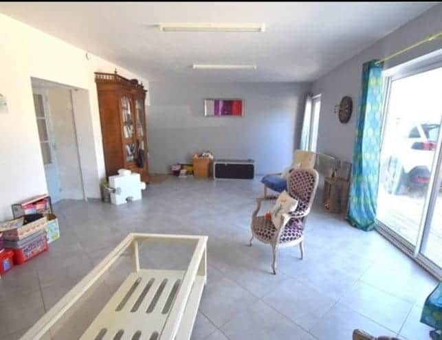 gite-a-vendre-de-319-m2-a-saintes-en-charente-maritime-9