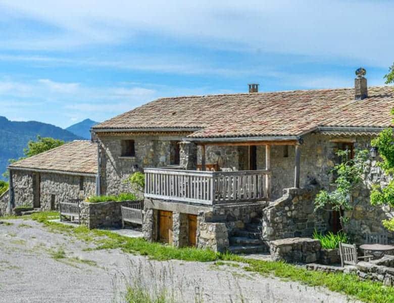 gites-ou-chambres-dhotes-a-vendre-proche-sisteron-dans-les-alpes-de-haute-provence-16-chambres-1