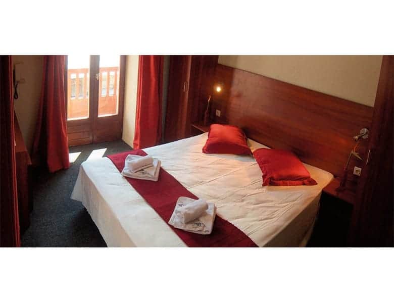 hotel-bar-restaurant-a-vendre-en-savoie-24-chambres-3