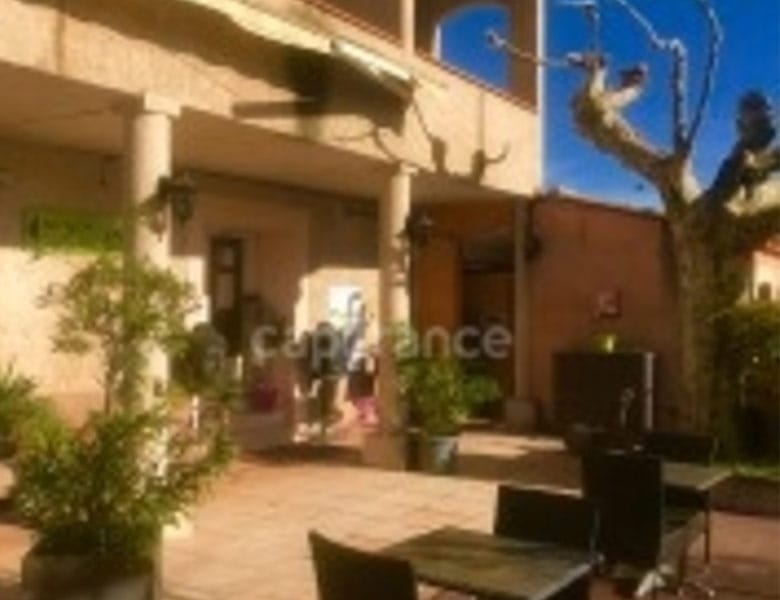 hotel-bureau-3-a-vendre-de-31-chambres-proche-manosque-dans-les-alpes-de-haute-provence-13