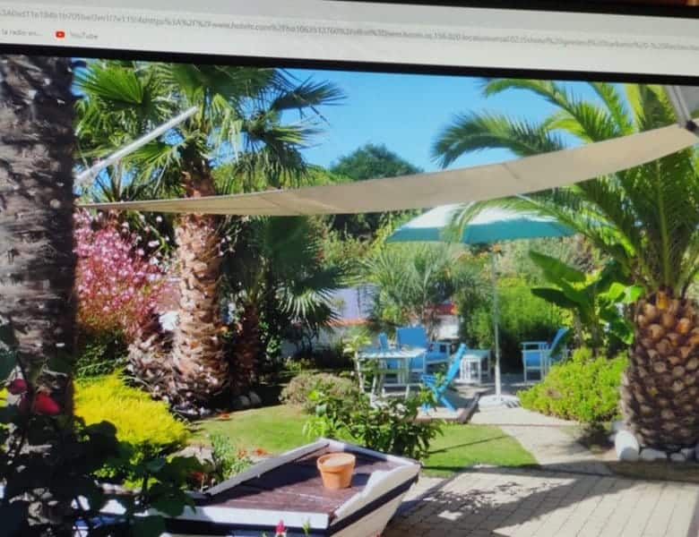 hotel-murs-et-fonds-dune-surface-de-110-m2-a-vendre-a-noirmoutier-en-ile-1