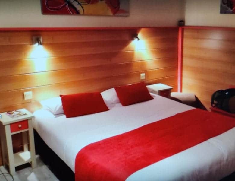 hotel-murs-et-fonds-dune-surface-de-110-m2-a-vendre-a-noirmoutier-en-ile-3