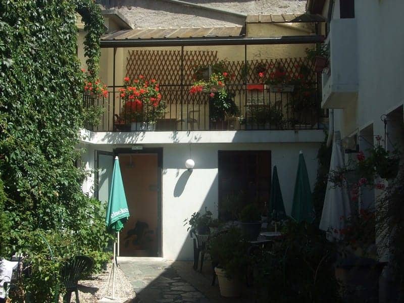 hotel-restaurant-2-etoiles-a-vendre-a-arreau-dans-les-hautes-pyrenees-5