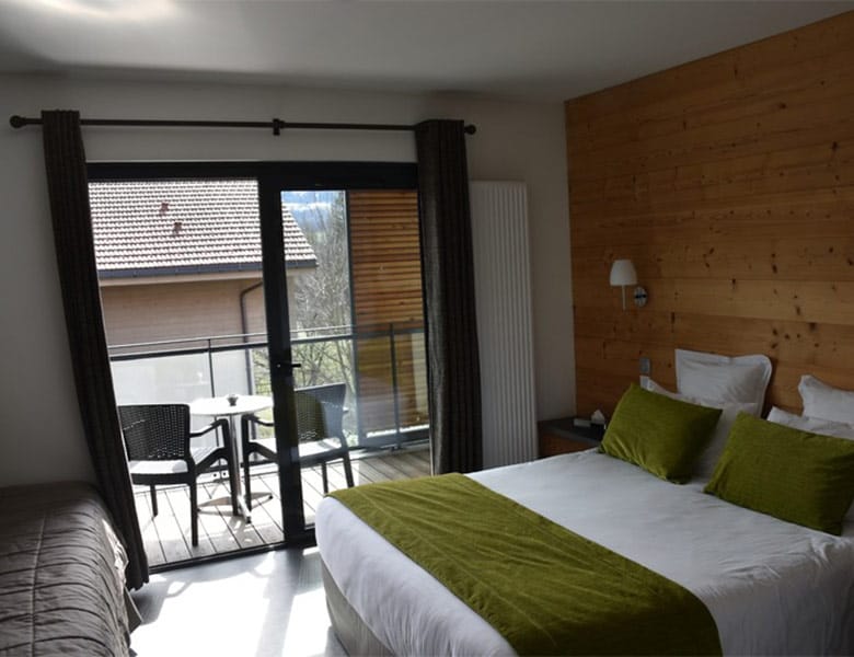hotel-restaurant-3-de-16-chambres-45-couverts-murs-et-fonds-a-vendre-a-passy-en-haute-savoie-1