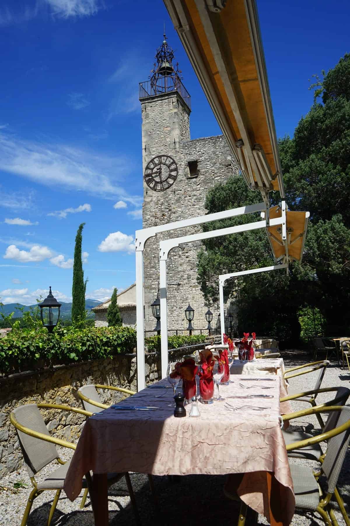 hotel-restaurant-3-etoiles-a-vendre-dans-le-vaucluse-7