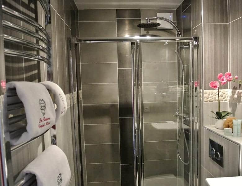 hotel-restaurant-3-etoiles-a-vendre-de-26-chambres-en-savoie-5