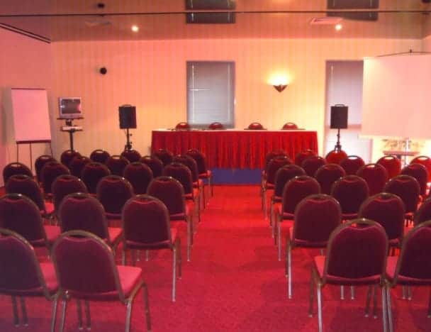 hotel-restaurant-a-vendre-de-60-chambres-100-couverts-a-digne-les-bains-dans-les-alpes-de-haute-provence-5