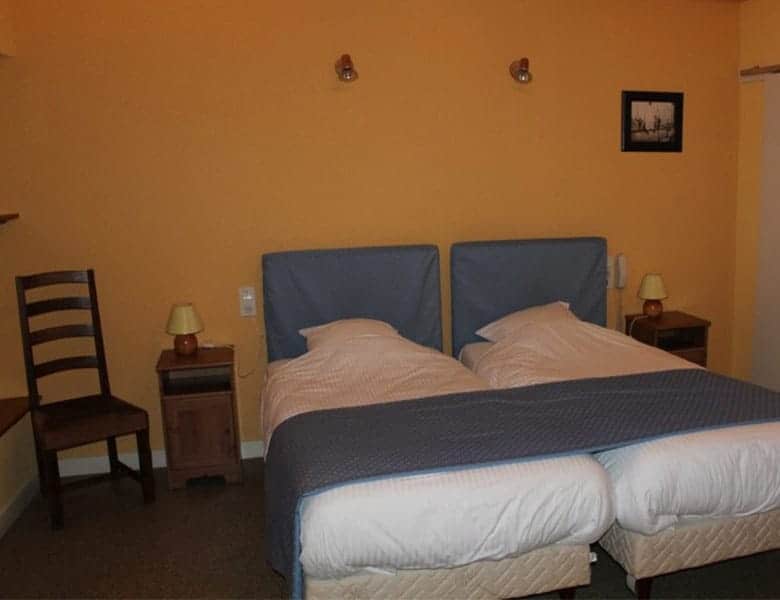 hotel-restaurant-de-26-chambres-a-vendre-proche-de-dijon-dans-le-jura-13
