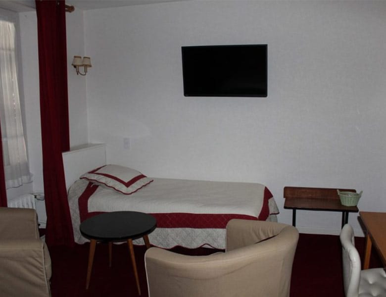 hotel-restaurant-de-26-chambres-a-vendre-proche-de-dijon-dans-le-jura-5