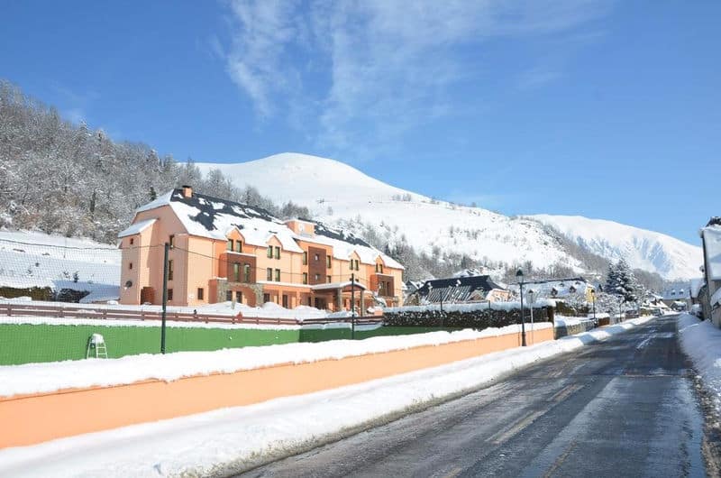 À vendre – Hôtel Restaurant de 42 chambres et 120 couverts à Aucun – Hautes-Pyrénées (65)