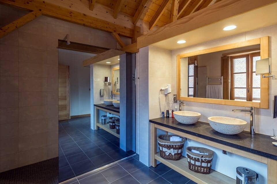 salle de douche chambre supérieure