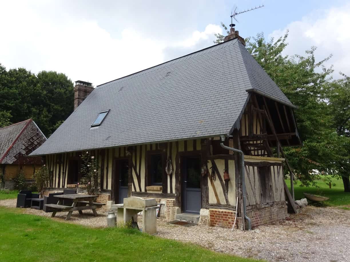 Domaine touristique de 850 m² sur un terrain de 8 ha dans l’Eure (27)
