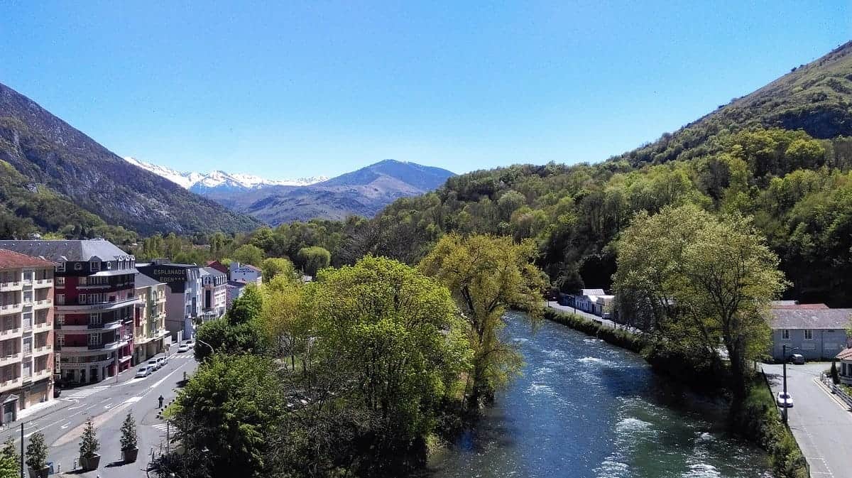 vente-du-fonds-de-commerce-dun-hotel-de-3-600-m2-lourdes-3
